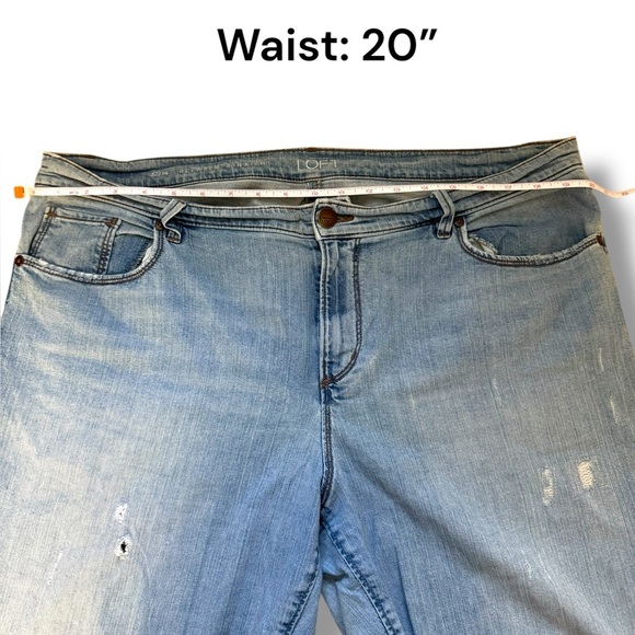 Ann Taylor LOFT Jeans (32/14) Curvy Relaxed Straight Distressed Medium Wash EUC - Picture 6 of 7